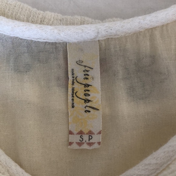 Off-white, boho style, embroidered mini dress. - Picture 2 of 5